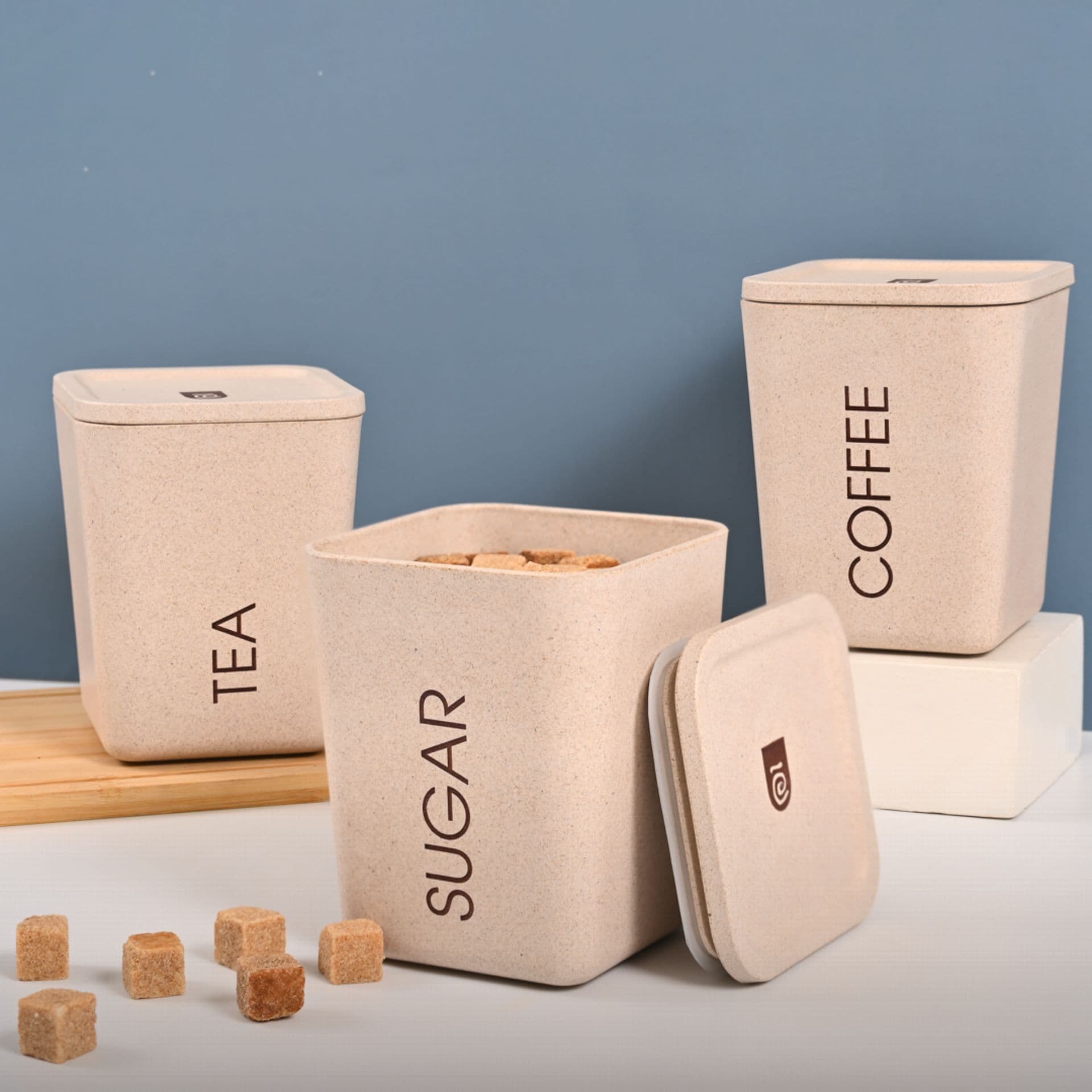 small canister for pantry storage made from biocomposites - Thulira sustainable product