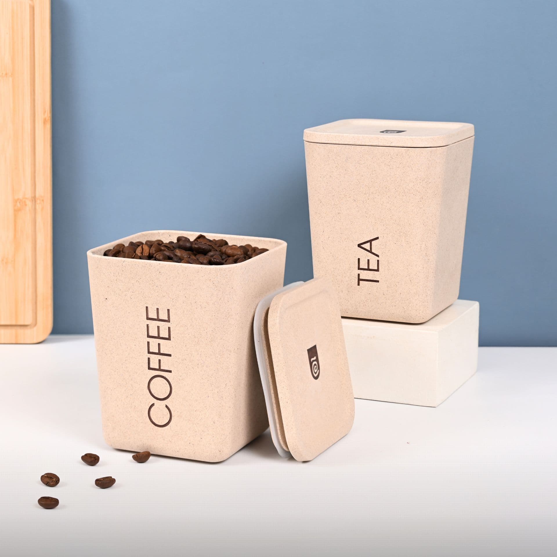 small canister for sugar made from rice husk - Thulira sustainable product