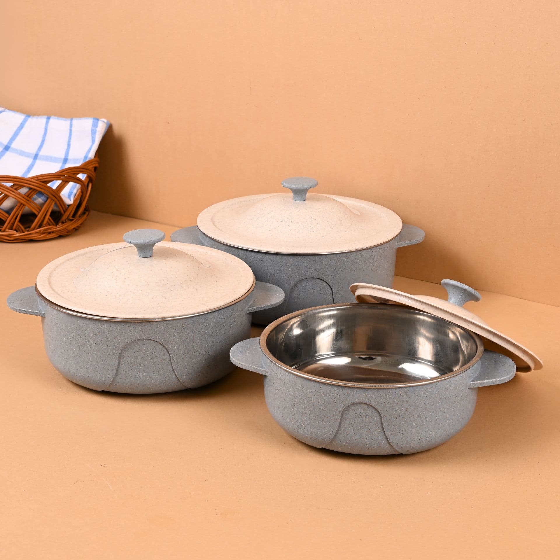 earth friendly curve serving bowls with lid set of 3 1000ml 750ml 500ml each mixing serving stainless steel bowl with lid made with rice husk biocomposite - View 1